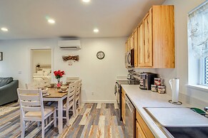 < 1 Mi to Ocean: Hot Tub Haven in Gold Beach