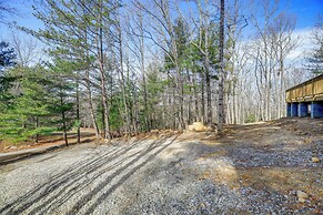 Wytheville A-frame Cabin w/ Wraparound Deck