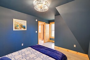 Wytheville A-frame Cabin w/ Wraparound Deck