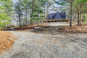 Wytheville A-frame Cabin w/ Wraparound Deck