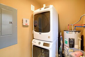 Wytheville A-frame Cabin w/ Wraparound Deck