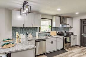 Near Lakes & Golfing: Spacious Loganville Home!