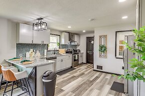 Near Lakes & Golfing: Spacious Loganville Home!