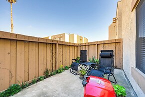 2 Mi to Beaches: Condo w/ Patio in Port Hueneme!