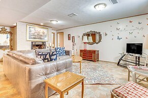 Walk to Ohio River & Spencer Landing: Apt w/ Patio