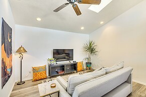 5 Mi to U of A Campus: Mtn-view Tucson Pad!