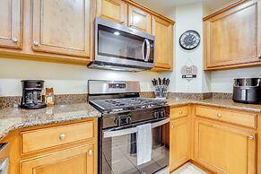 12 Mi to Wdw: Resort Condo w/ Community Hot Tub!