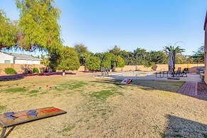 Shop, Golf & Hike: Modern Scottsdale Studio!