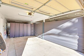 Shop, Golf & Hike: Modern Scottsdale Studio!