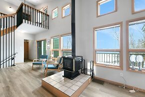 Spacious 8-BR Leech Lake Retreat w/ Game Room