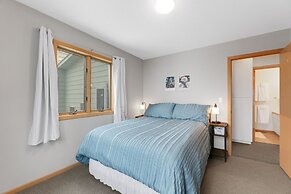 Spacious 8-BR Leech Lake Retreat w/ Game Room