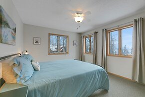 Spacious 8-BR Leech Lake Retreat w/ Game Room