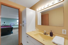 Spacious 8-BR Leech Lake Retreat w/ Game Room