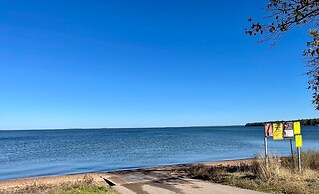 Spacious 8-BR Leech Lake Retreat w/ Game Room