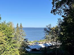 Spacious 8-BR Leech Lake Retreat w/ Game Room