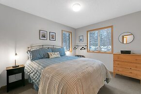 Spacious 8-BR Leech Lake Retreat w/ Game Room