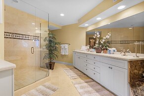 Waterside 492 Condo W/ Bay Views 3 Bedroom Condo