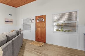 467 Water Front W/ Pool & Canal Access 3 Bedroom Home