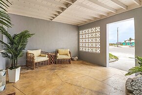 467 Water Front W/ Pool & Canal Access 3 Bedroom Home