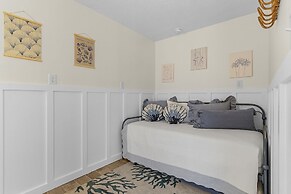 467 Water Front W/ Pool & Canal Access 3 Bedroom Home