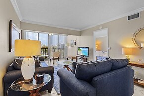 Bay Village 126: Charming Beachfront 2br/2ba Condo W/ Balcony 2 Bedroo