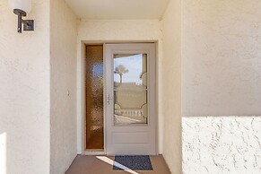 Bay Village 126: Charming Beachfront 2br/2ba Condo W/ Balcony 2 Bedroo