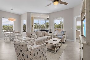 Manatee Bay #721: Waterfront Condo W/ Bay Views & Pool 3 Bedroom Condo