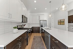 Villa #19 At Bloomington Country Club 3 Bedroom Condo