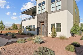 Villa #19 At Bloomington Country Club 3 Bedroom Condo