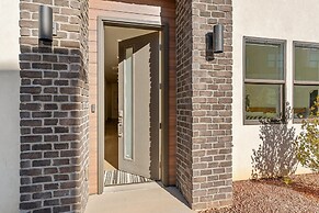 Villa #19 At Bloomington Country Club 3 Bedroom Condo