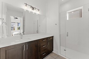 Villa #19 At Bloomington Country Club 3 Bedroom Condo