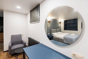 Stones Throw Apartments