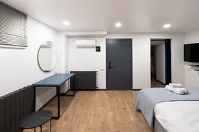 Stones Throw Apartments