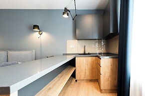 Stones Throw Apartments