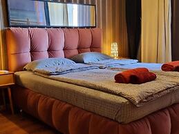 Central Apartment Shishman