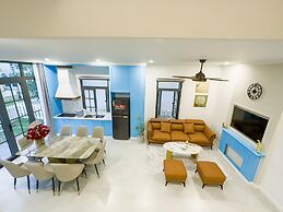 Deluxe 4 Br Warm Villa - Novaworld PT