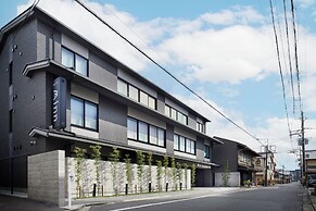 Minn Karasuma Gojo Kyoto Station