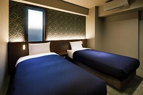 Minn Karasuma Gojo Kyoto Station