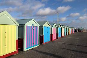 Coastal Breeze With Seaview By My Getaways