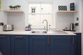 Coastal Breeze With Seaview By My Getaways