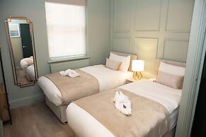 Coastal Breeze With Seaview By My Getaways