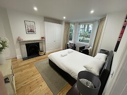 The Coastal Den By My Getaways