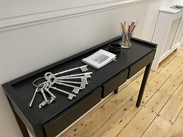 The Coastal Den By My Getaways