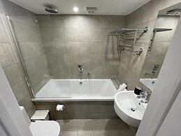 The Coastal Den By My Getaways