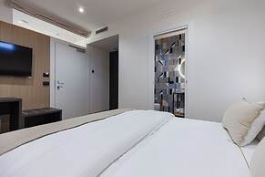 RH Lifestyle Rooms & Suites