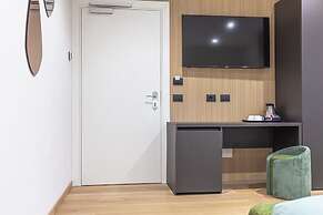 RH Lifestyle Rooms & Suites