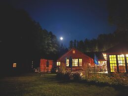 Haliburton Post House