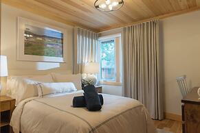 Haliburton Post House