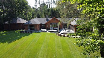 Haliburton Post House
