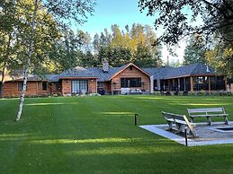 Haliburton Post House
